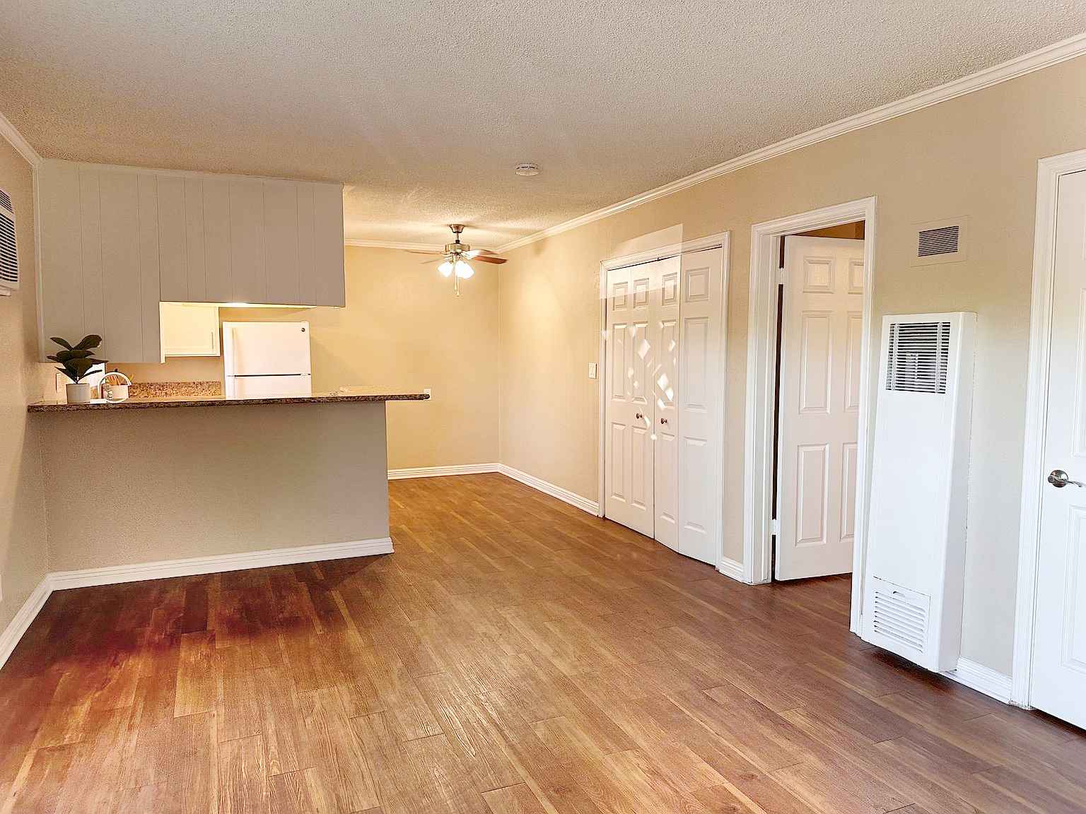 Palma Imperial spacious living area showing apartment layout